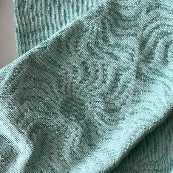 NWT $88 SPIRITUAL GANGSTER love sculpt jacquard leggings XS/S - Picture 6 of 13